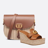 DIOR BOBBY KESKIKOKOINEN LAUKKU JA 30 MONTAIGNE KIILARANTAKORUT